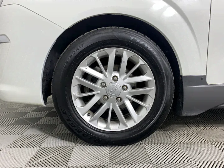 SSANGYONG Korando Turismo 2, 2013-0