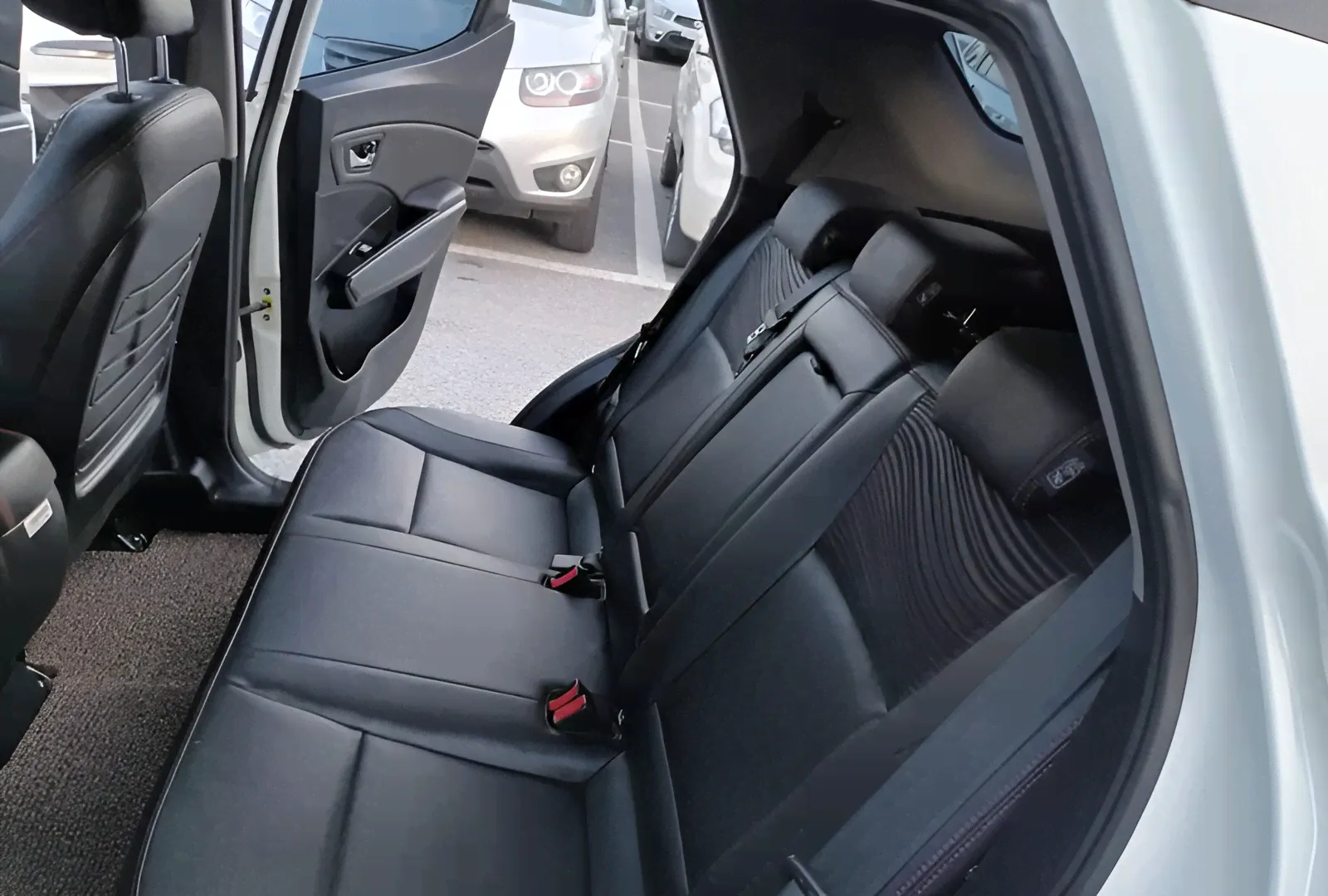 SsangYong TIVOLI 2020 года-4