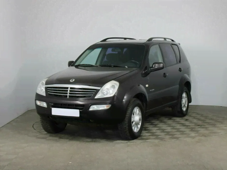 SsangYong Rexton 2.3 AT (140 л.с.) 4WD 2007 года с пробегом 200 100 км.-0