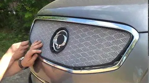 Установка защитной сетки радиатора на Ssang Yong Actyon C200 2010  chrome