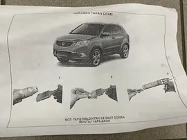 Рейлинги на крышу чёрные продольные (Can Otomotiv) с резиночками для SsangYong New Actyon 2010-2022