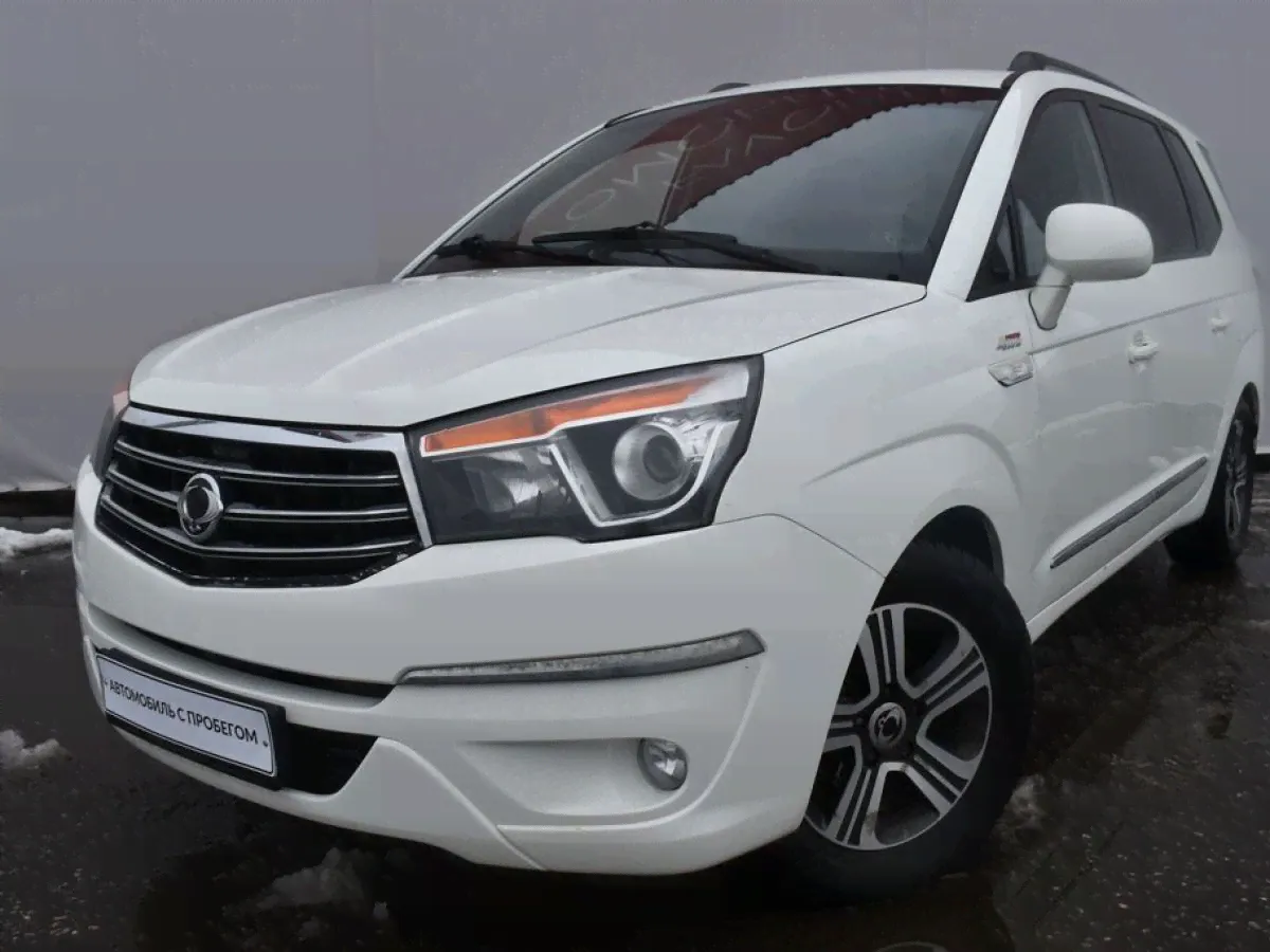 SsangYong Stavic, 2014 год-0